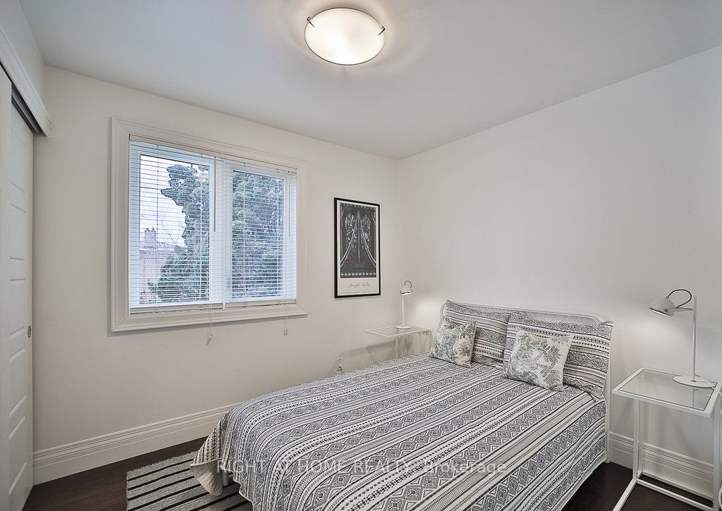 24 Garden Pl