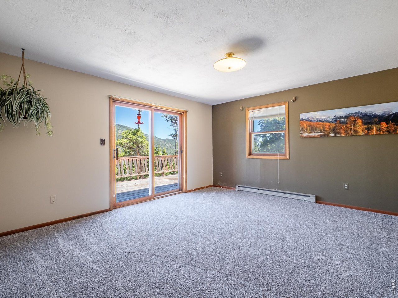 1847 Shoshoni Dr