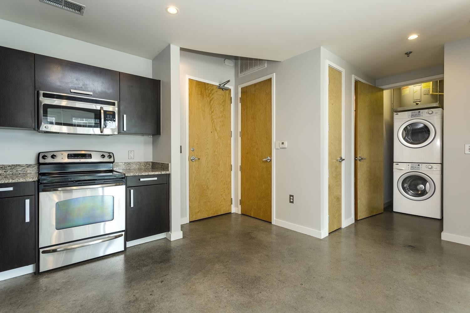 600 12th Ave S 1110