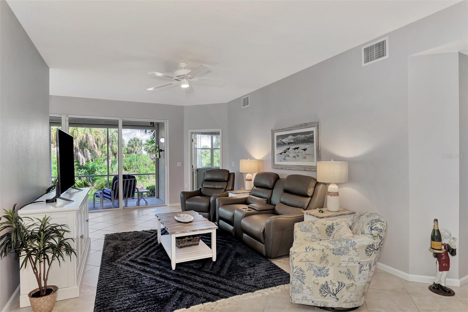 3423 Grand Vista Court 101