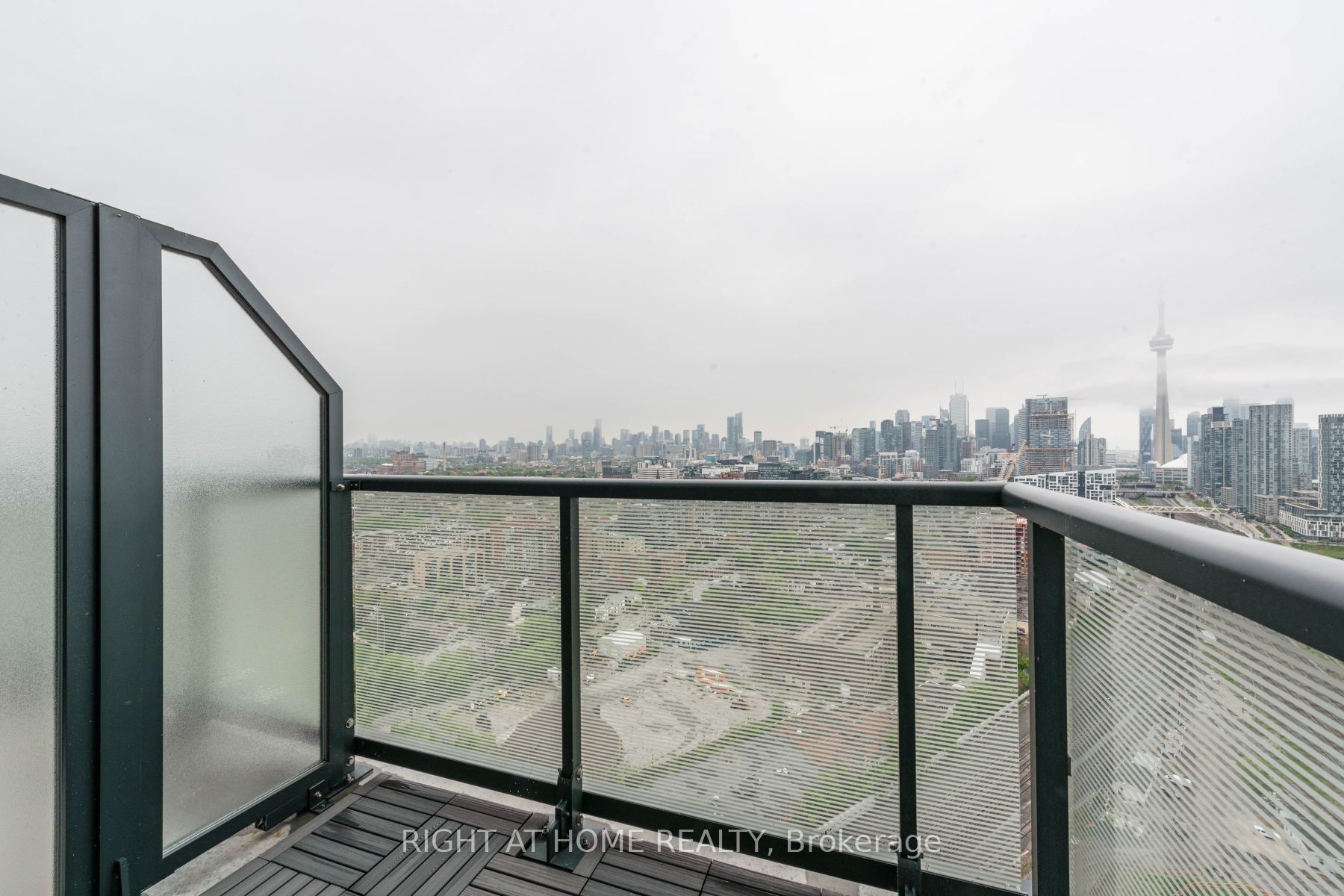 30 Ordnance St Ph2907