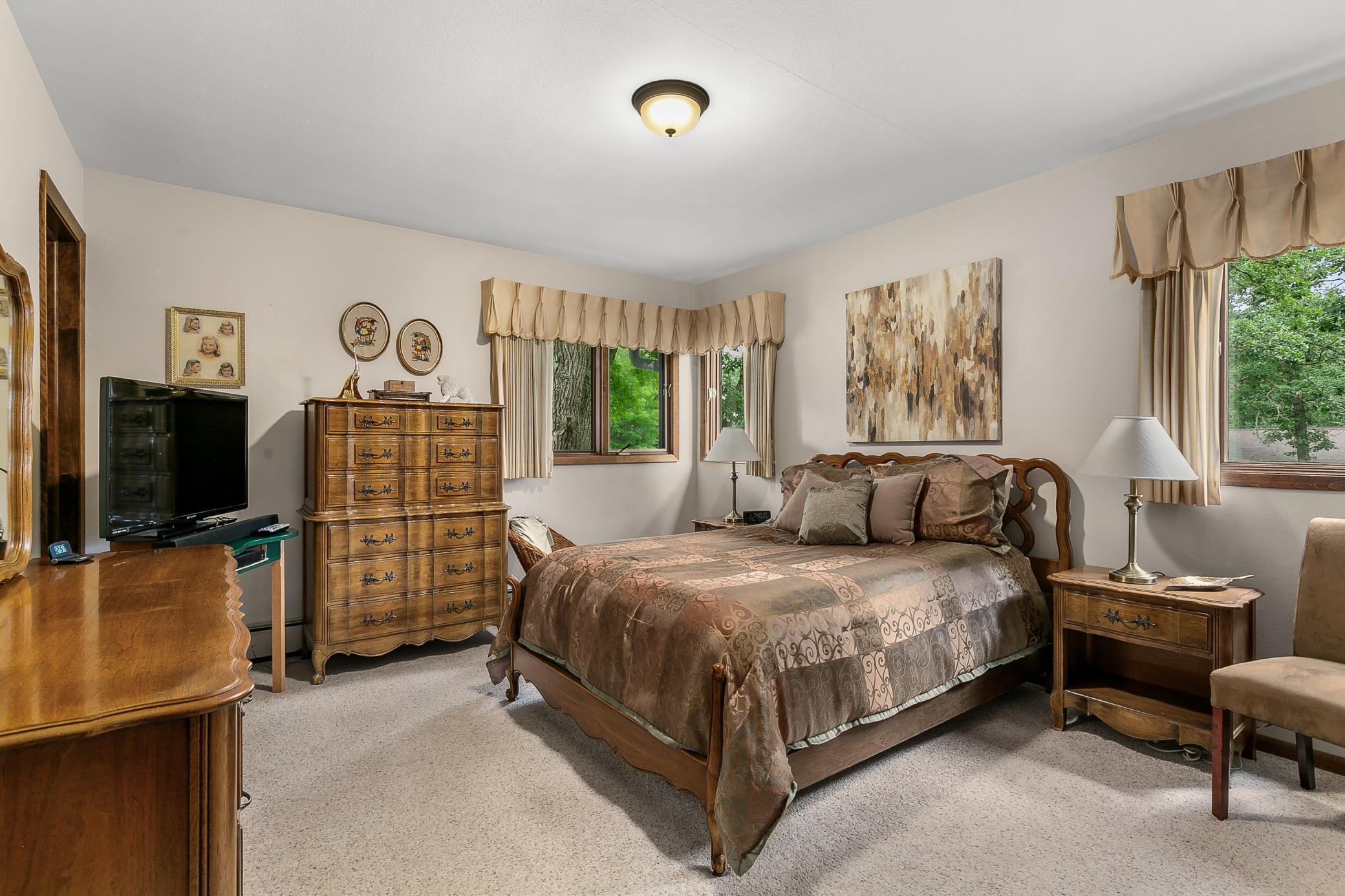 822 Golf View Lane