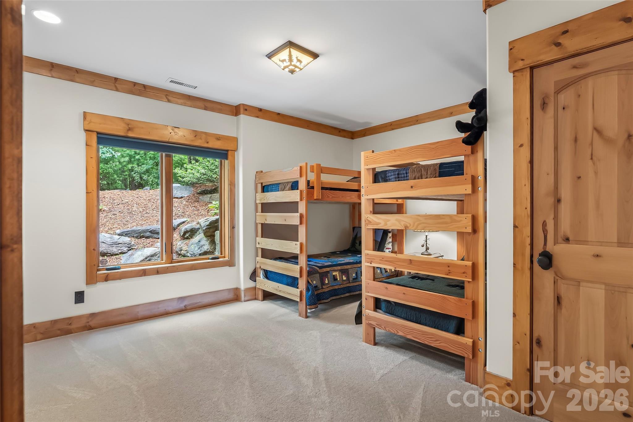 1814 Yellow Fork Trail E