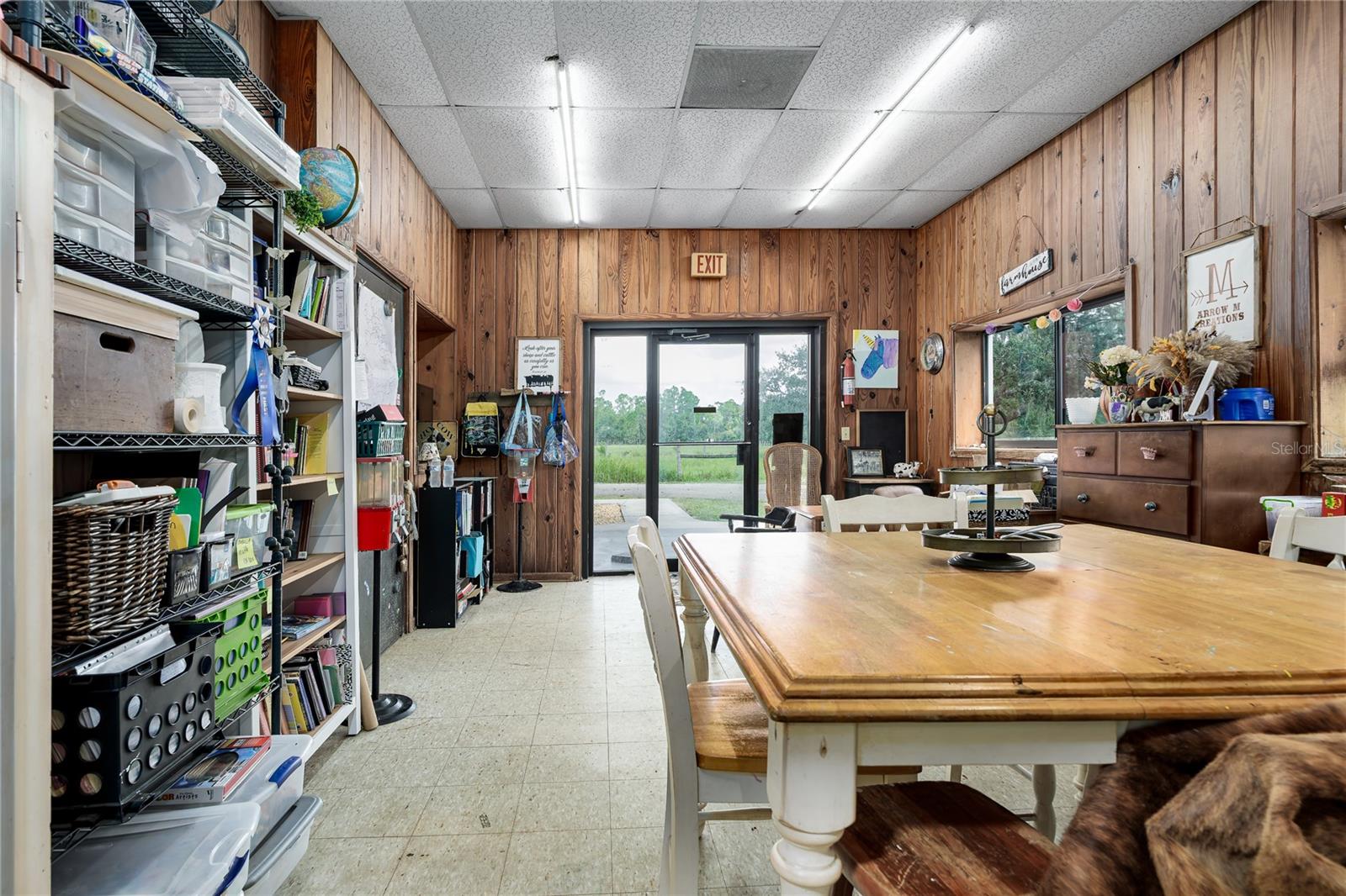 1126 & 1144 County Road 665