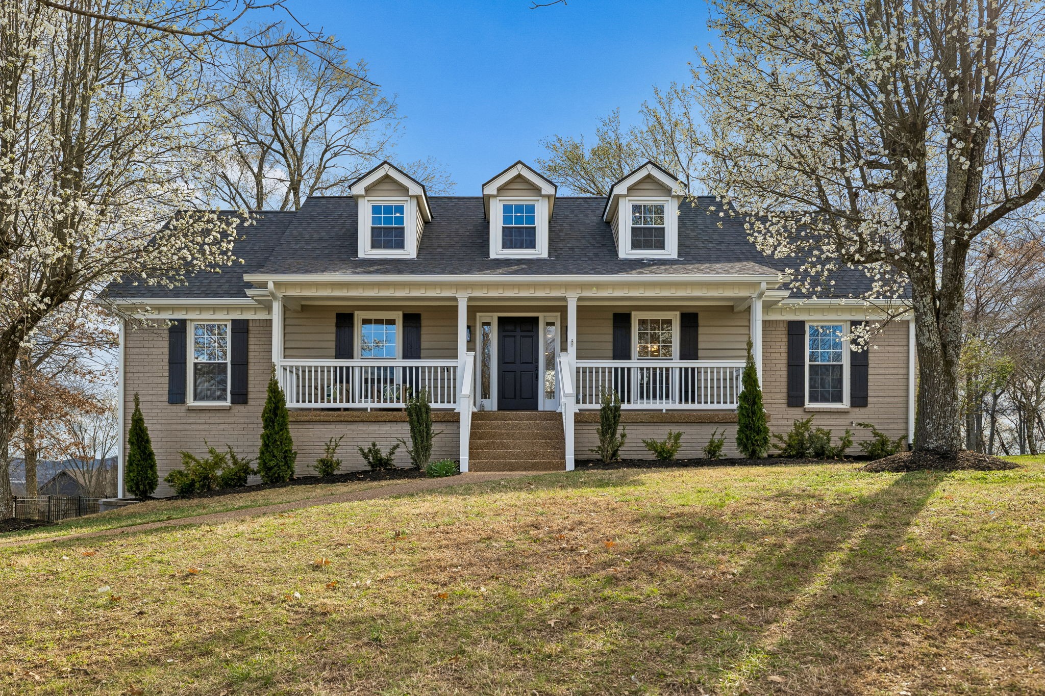 1115 Oak Creek Dr — sold June 1, 2026