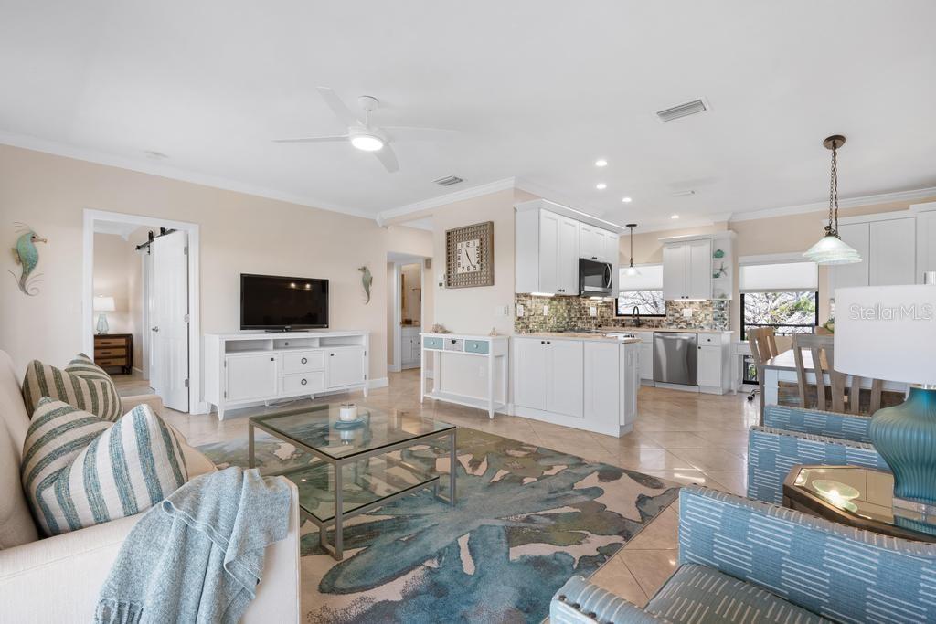 6005 Gulf Drive 219