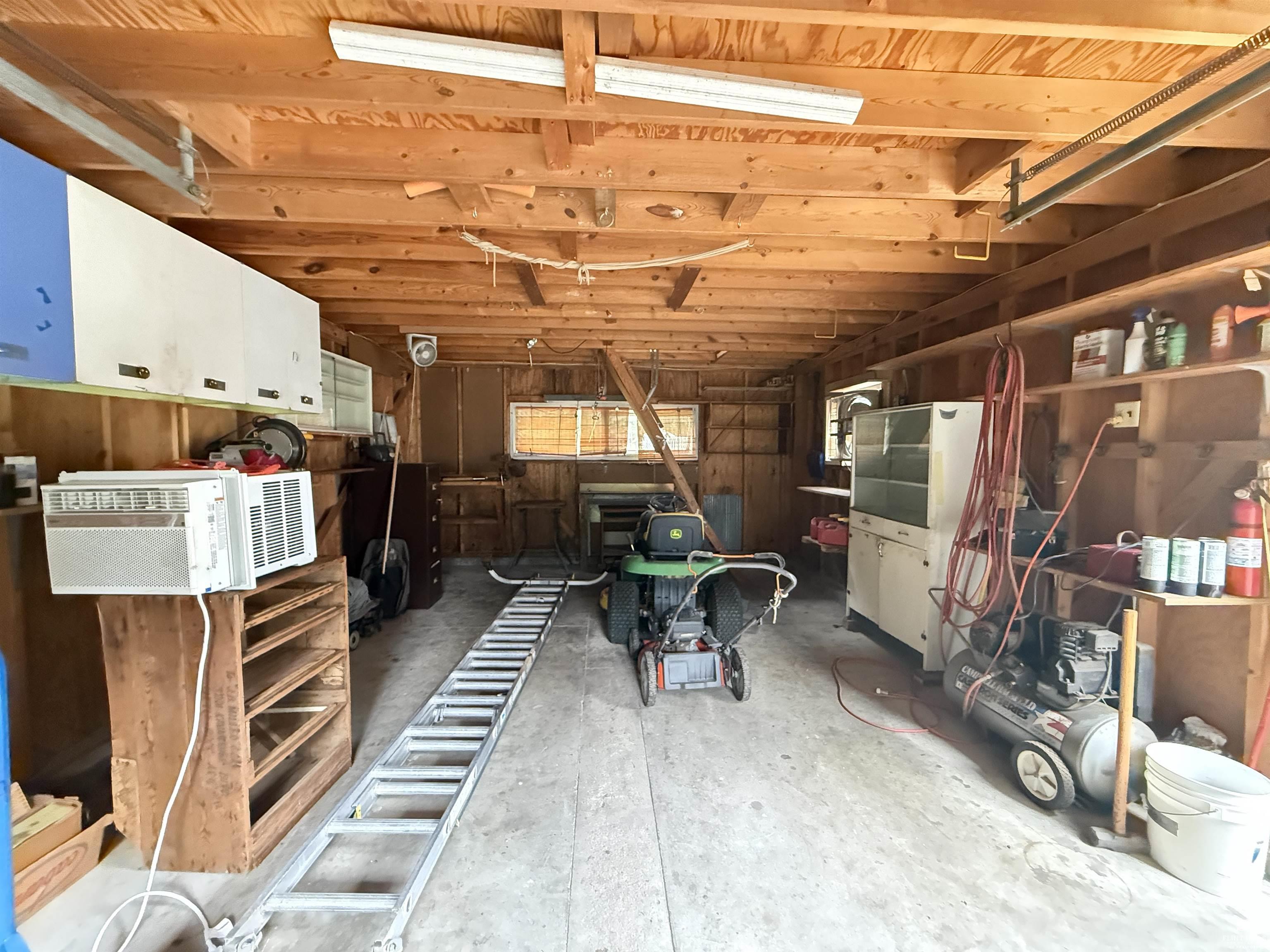 227 Blunt Street