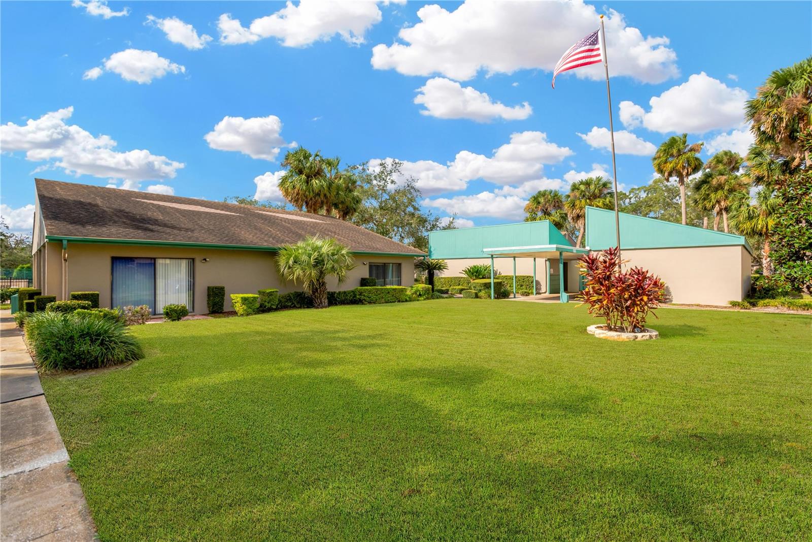 8014 Peach Drive