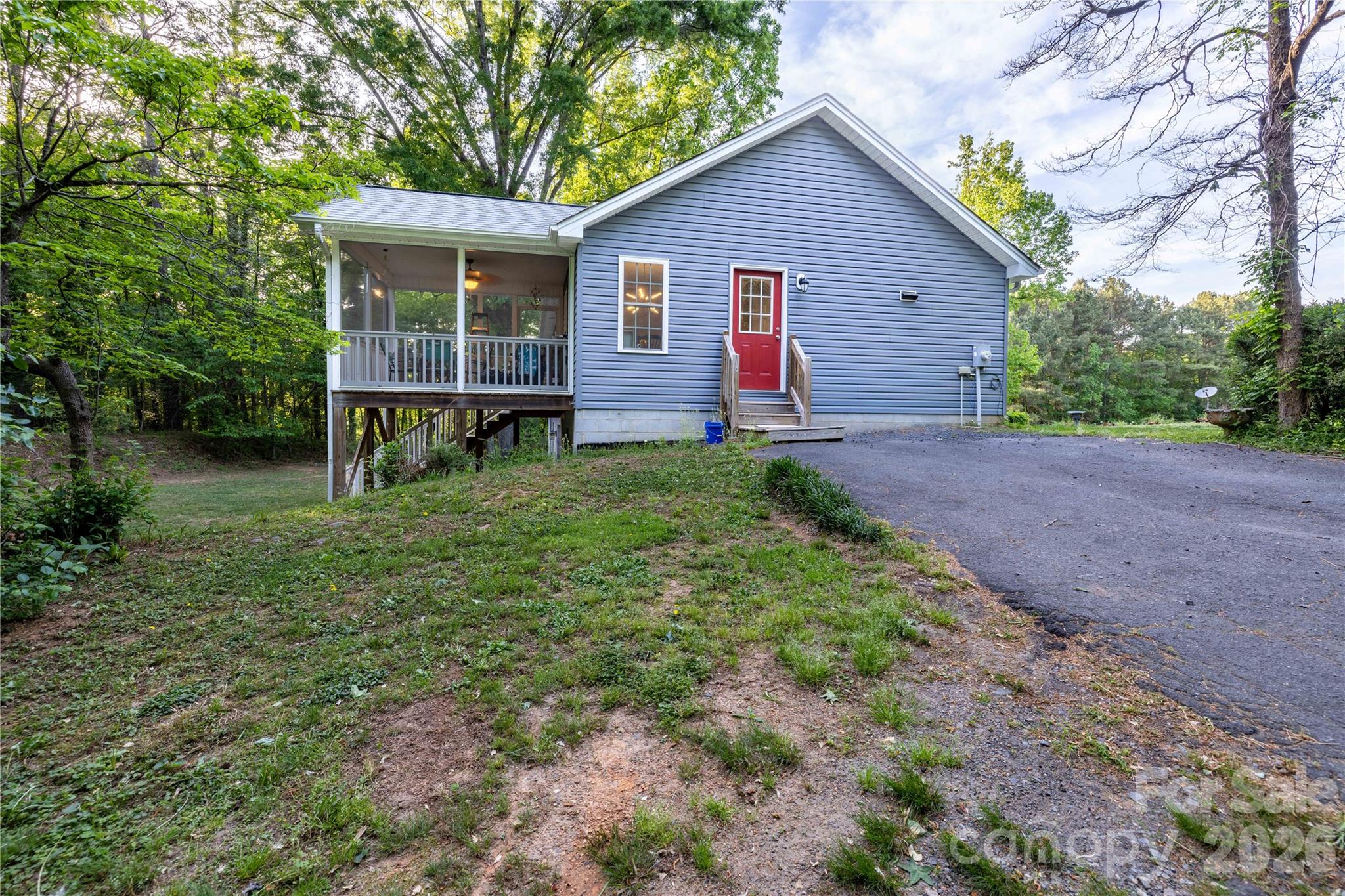 6617 Hwy 73 Highway W