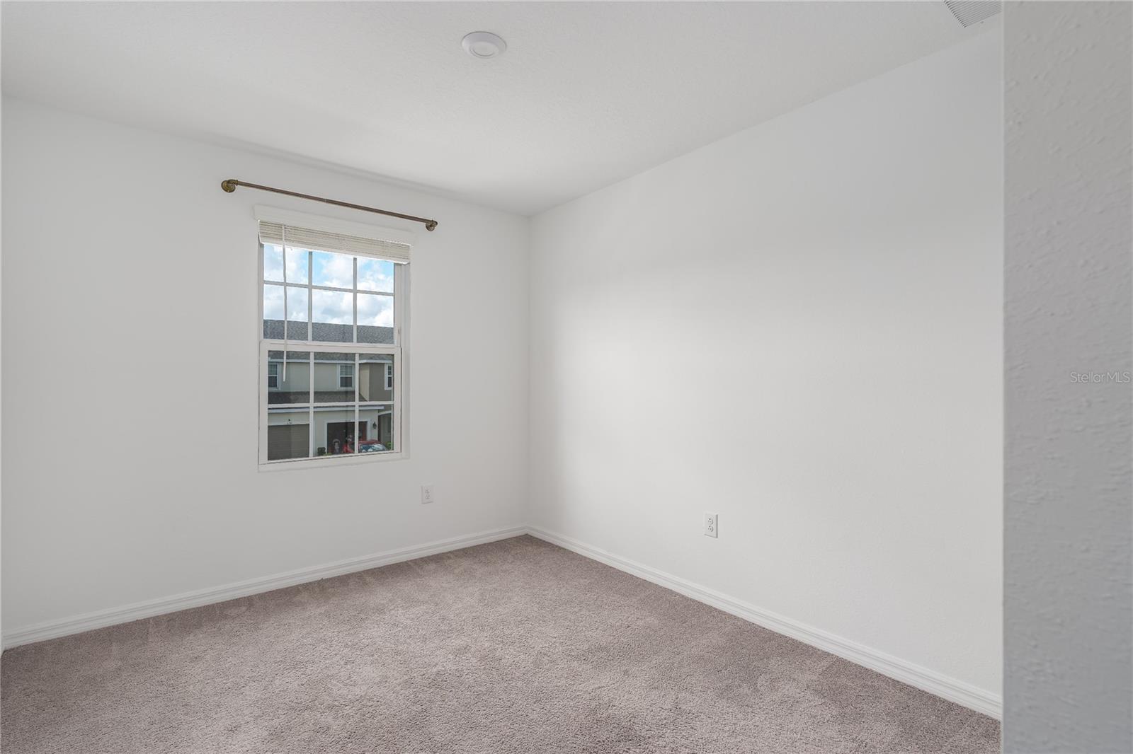 6344 Willowside Street