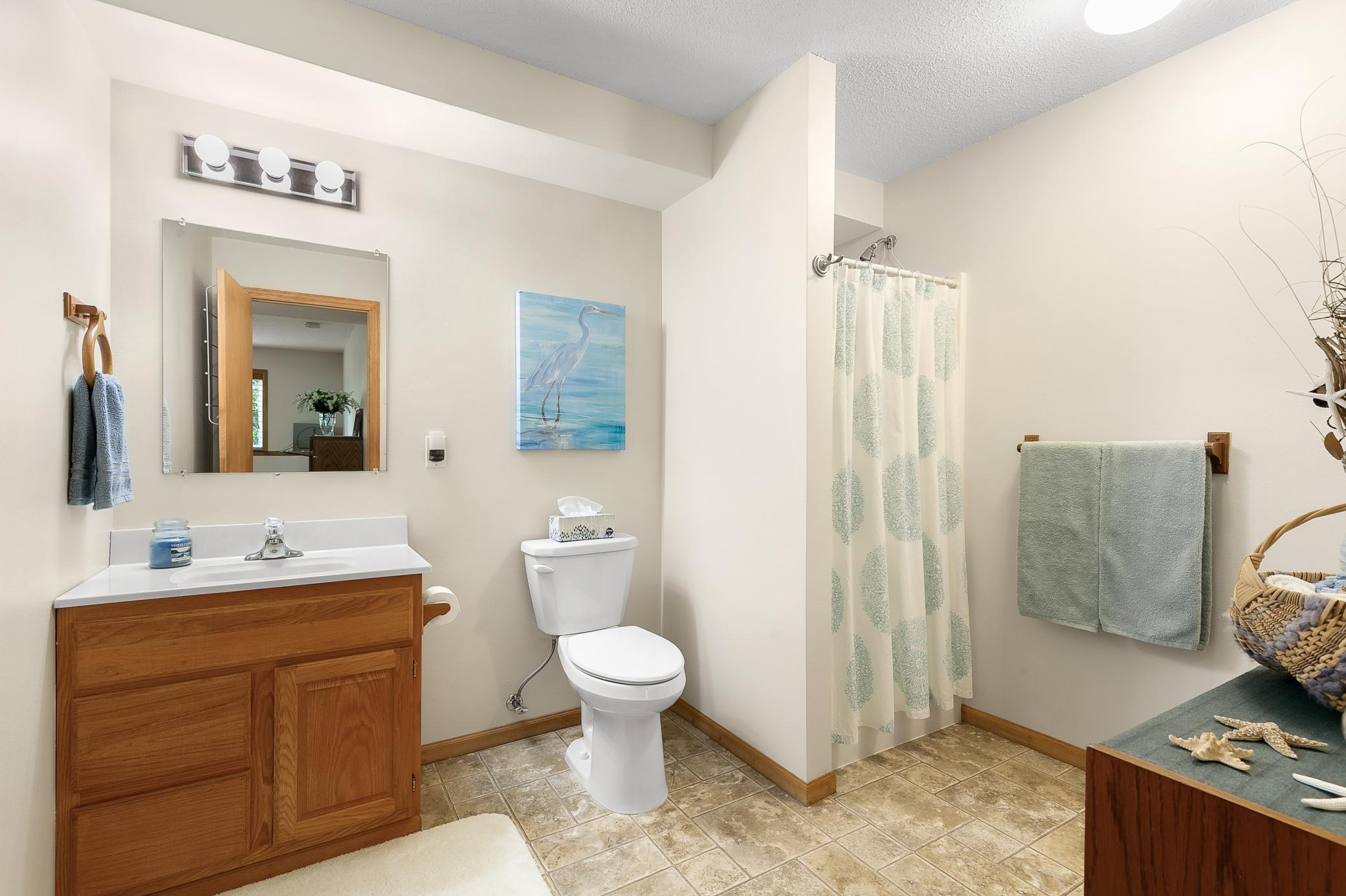 2206 Viking Drive