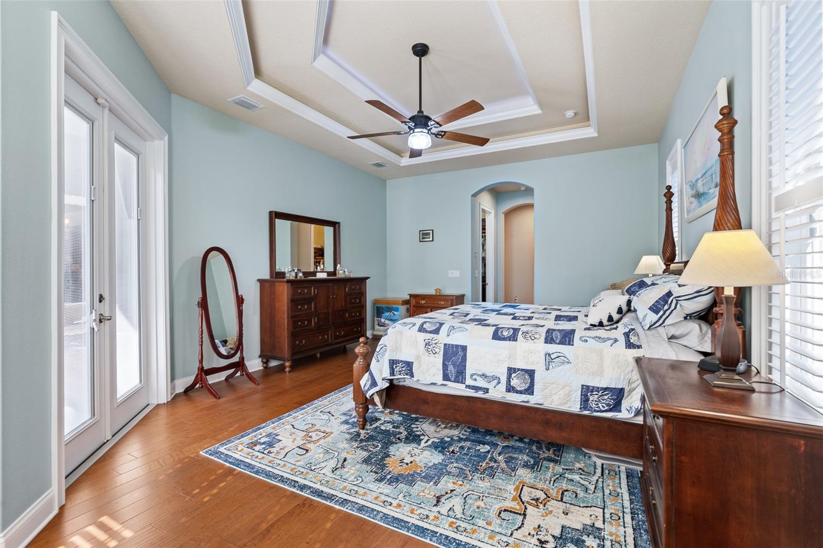 2 Humming Bird Circle