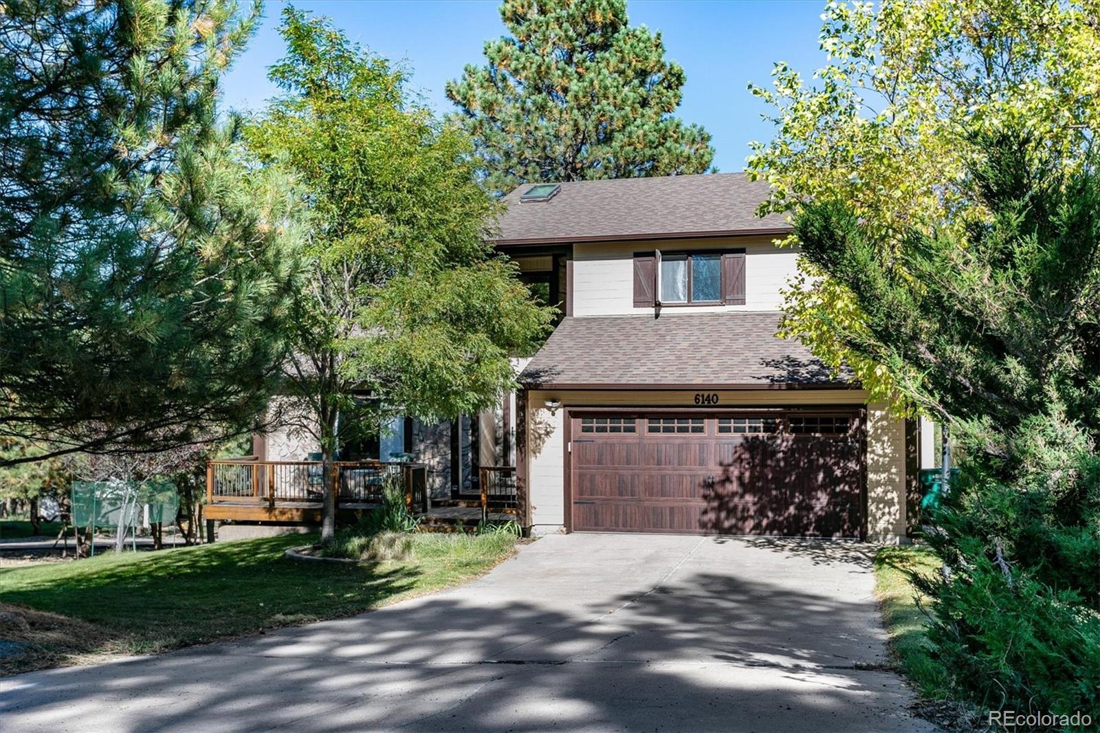 Homes for Sale in the Pinery Neigbhorhood