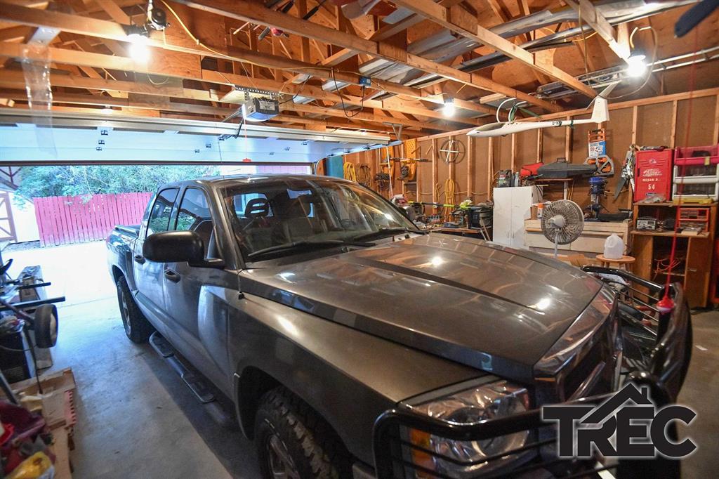 908 Canyon Ave