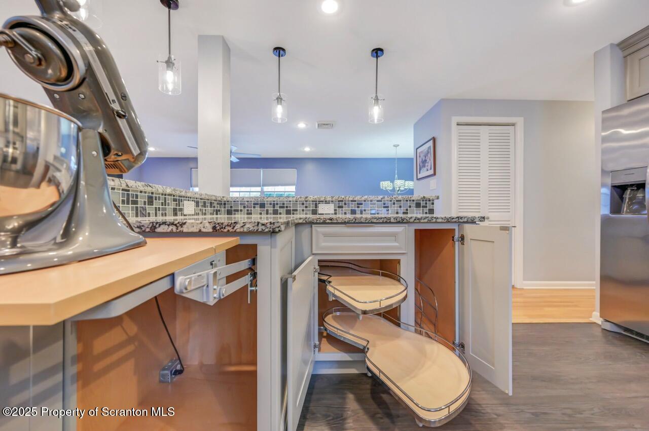 604 Oak Lane