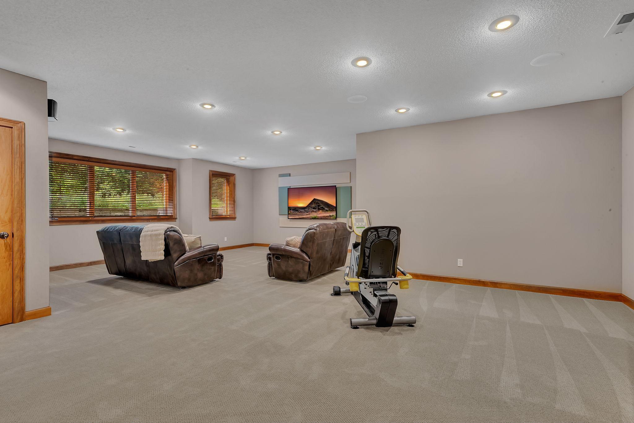 1621 Blackberry Circle