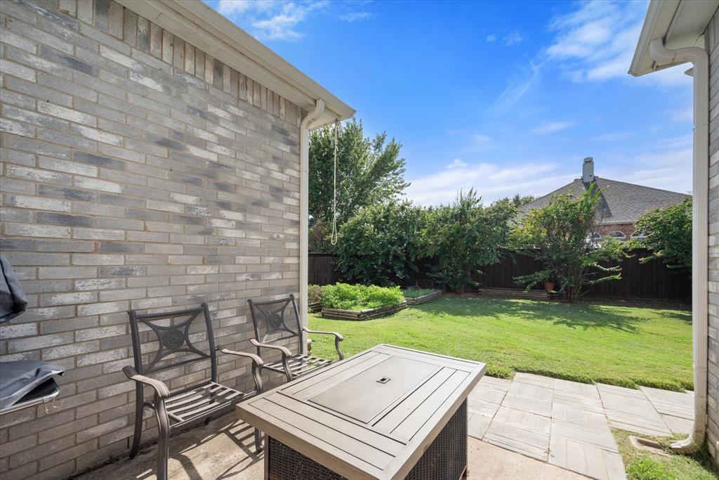 1817 Meadow Ridge Drive