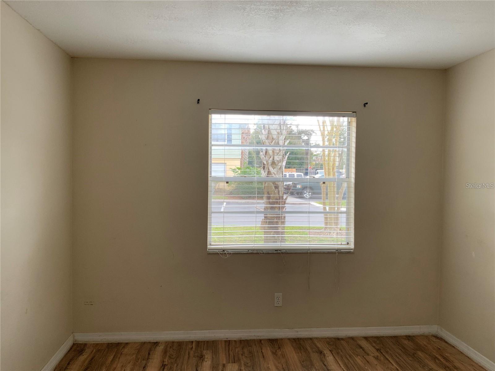 233 Red Maple Place 233