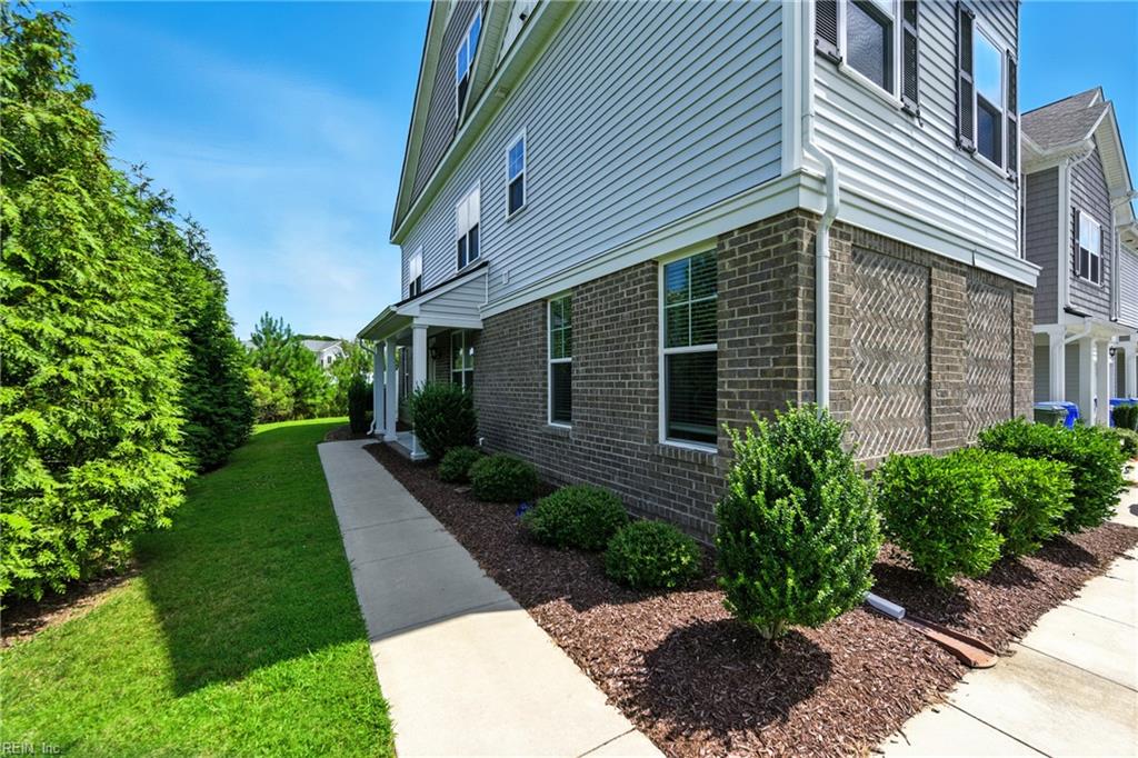 301 Sikeston Lane, Chesapeake, VA 