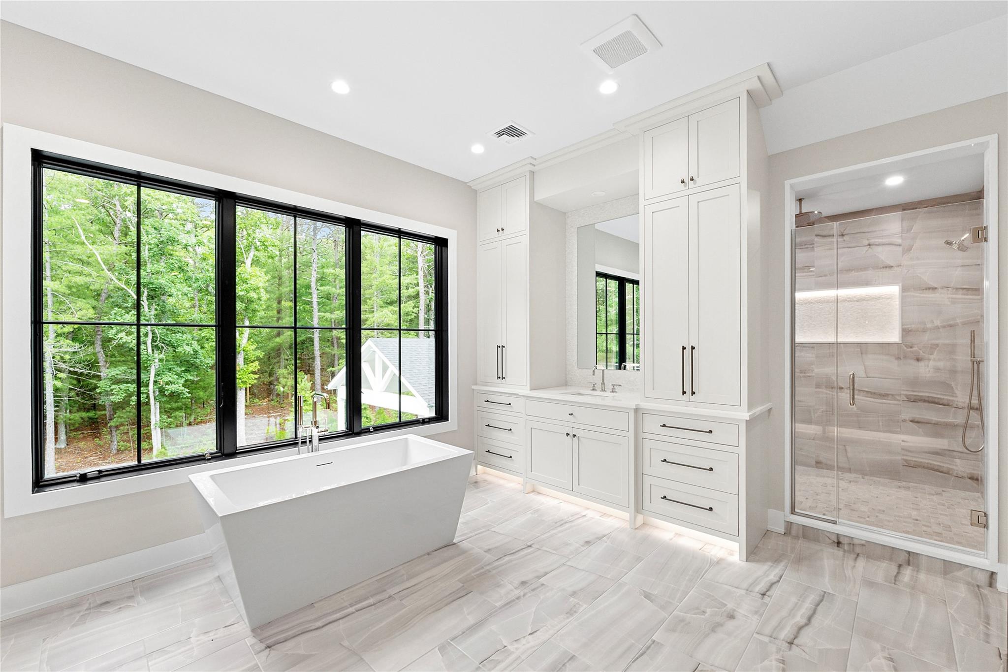 12 Rolling Wood Lane