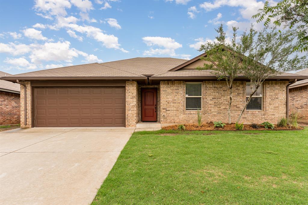Very Nice Home In Great Condition! Nice Open Kitchen Loaded with Granite and Lots of Cabinets. Ceramic Tile Throughout All Main Areas Except Bedrooms Have New Carpet! New Paint! Good Size Master Bathroom Suite with Marble Vanity and Large Walk-In Closet. Fenced in Backyard with Covered Patio.