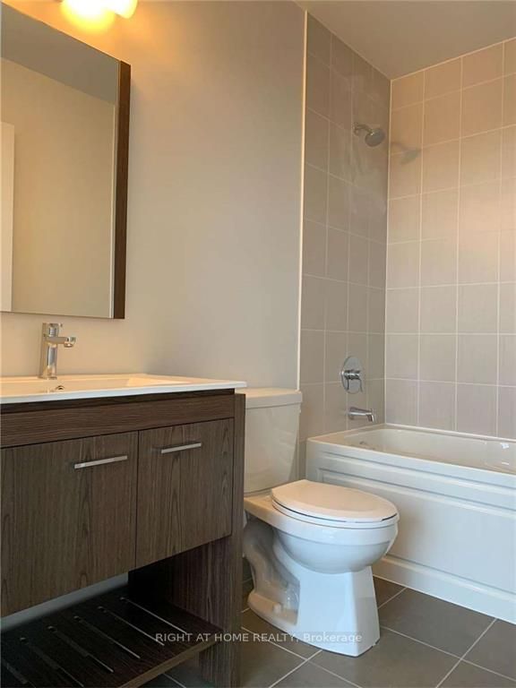 30 Meadowglen Pl 2602