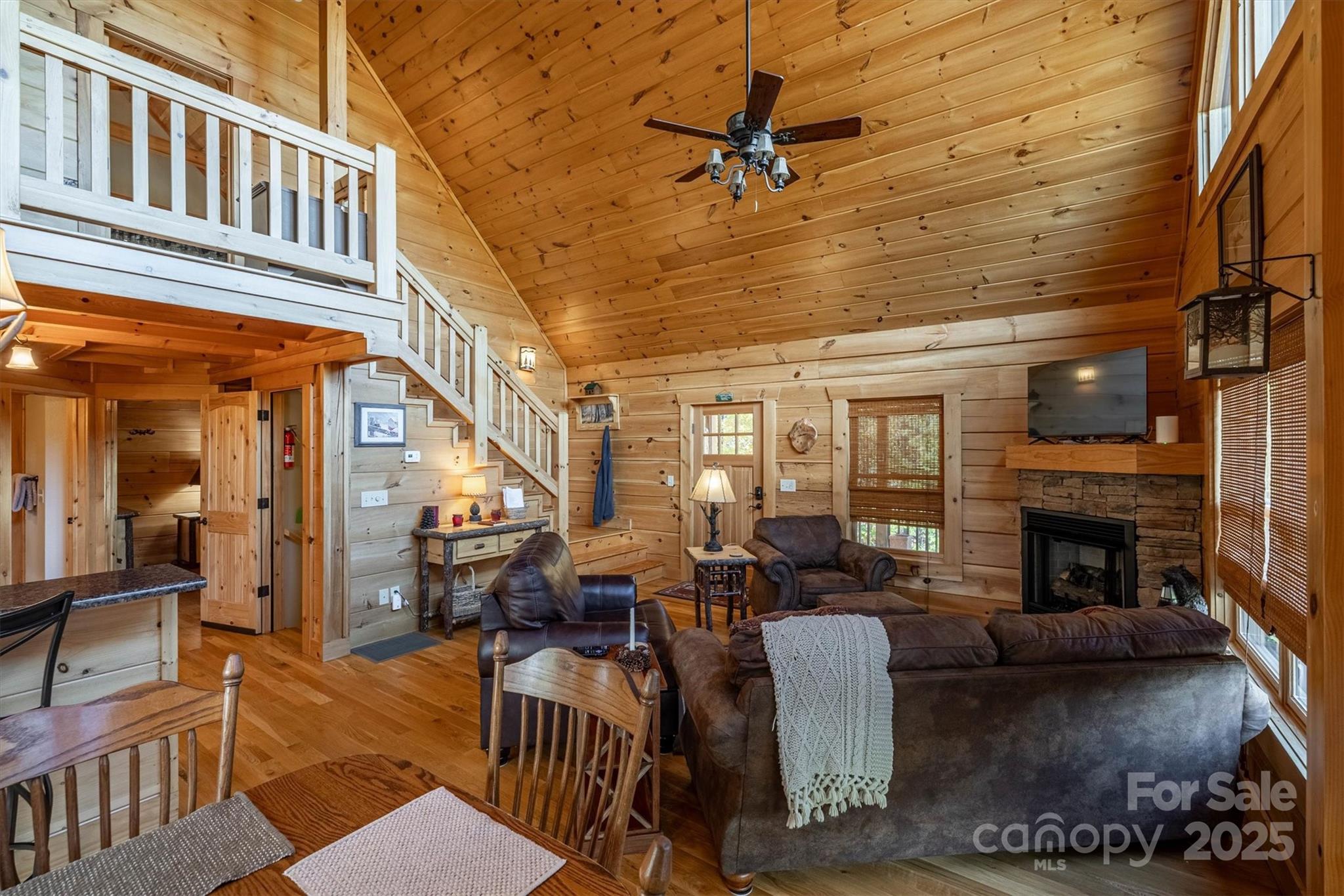 1143 Grandview Peaks Drive