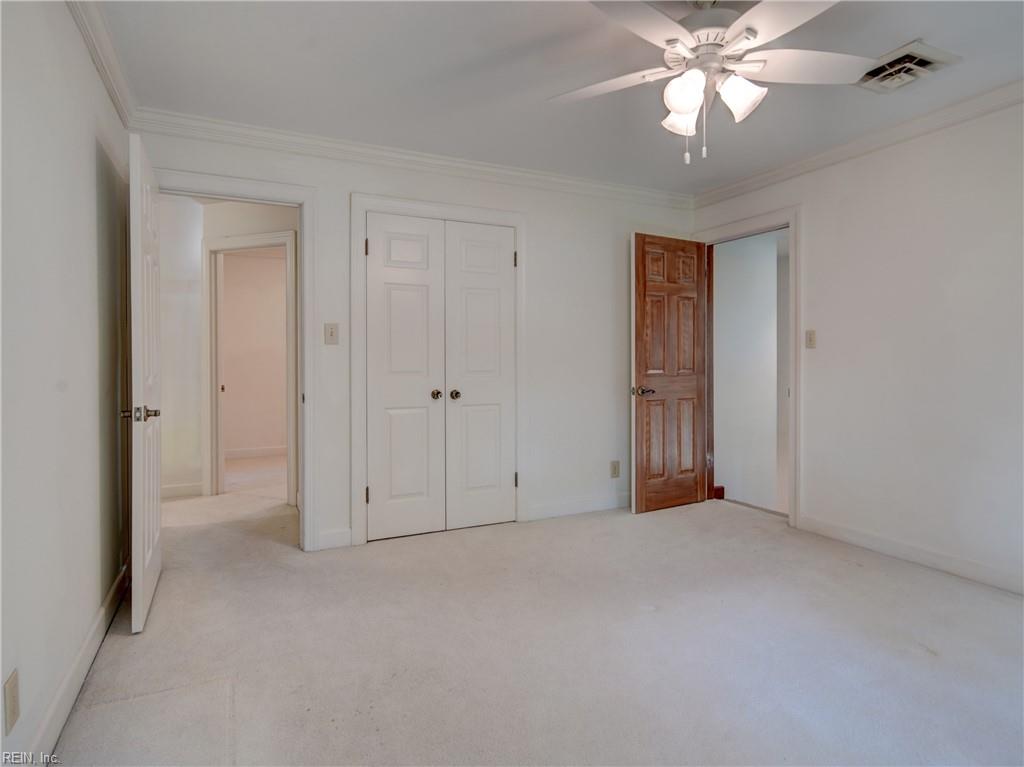 3017 Lord Bradford Court