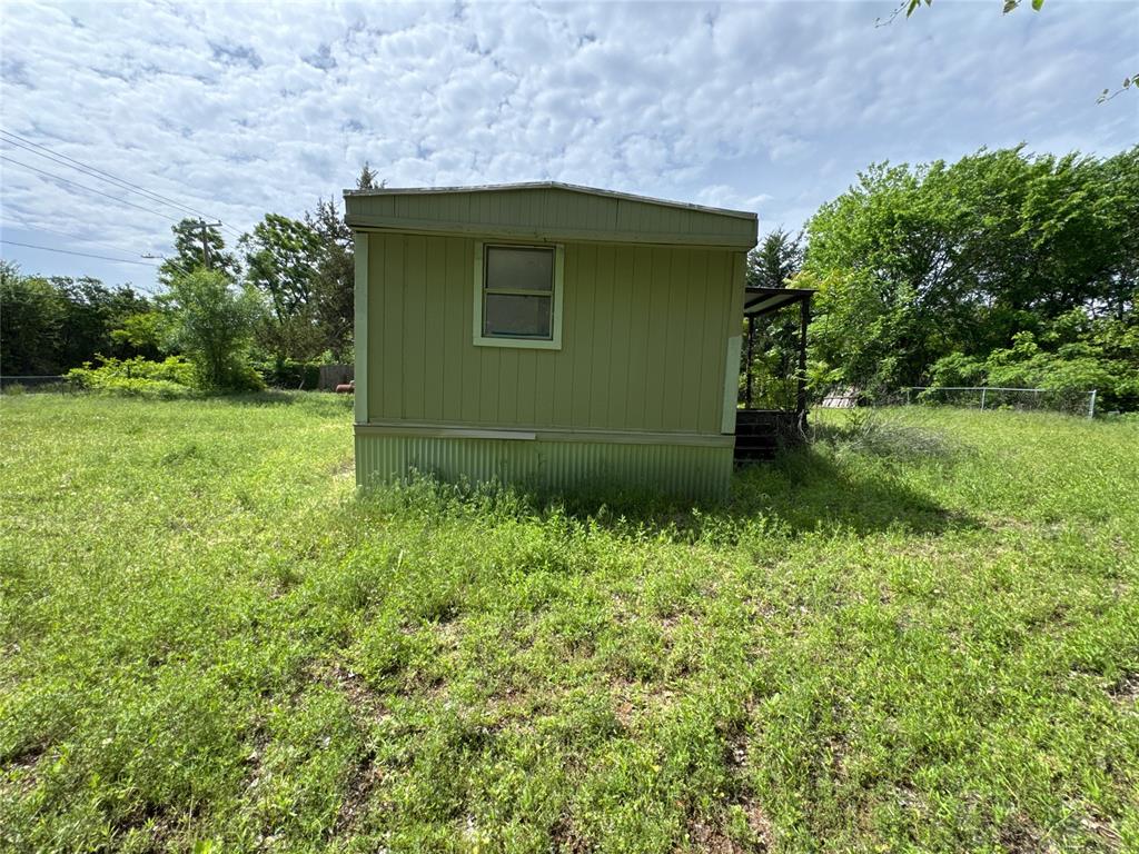 4805 N Post Road