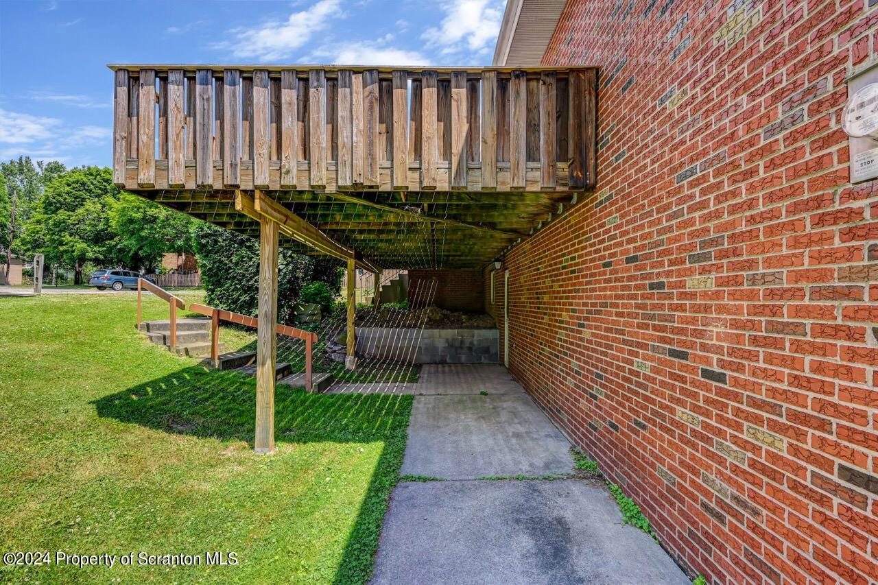 411 Layton Road
