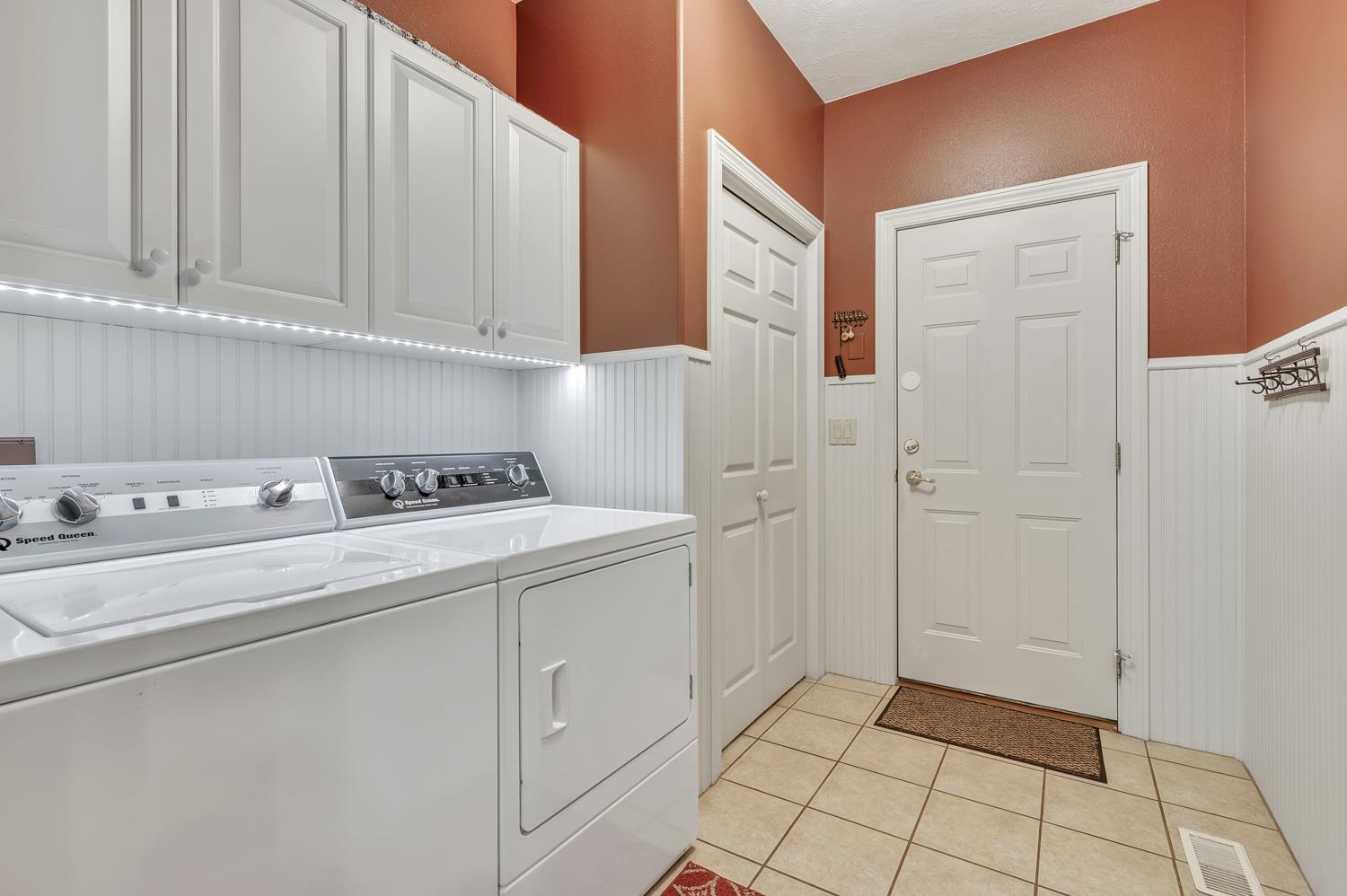 211 Emerald Meadows Drive