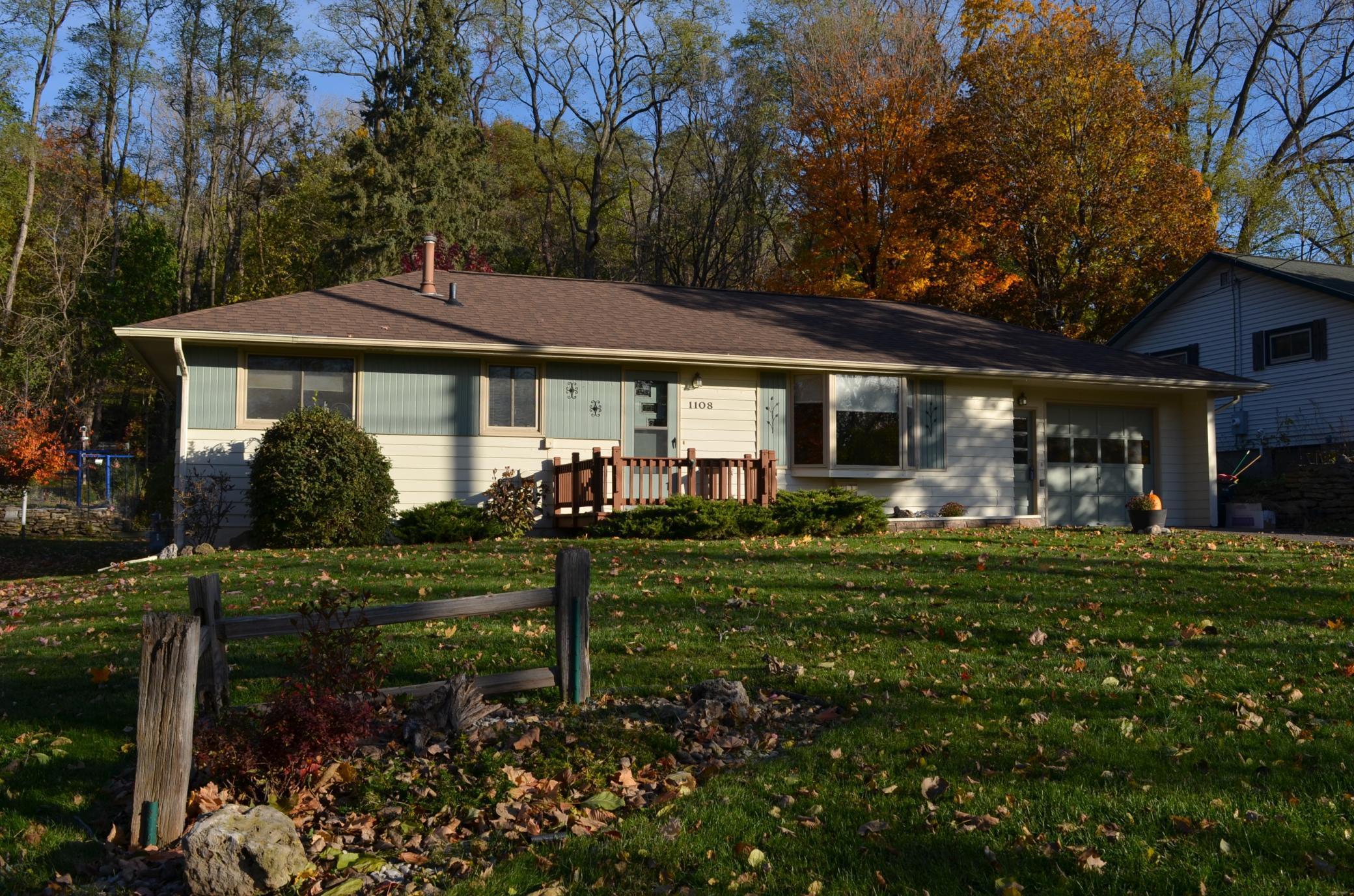 1108 Hawthorn Street