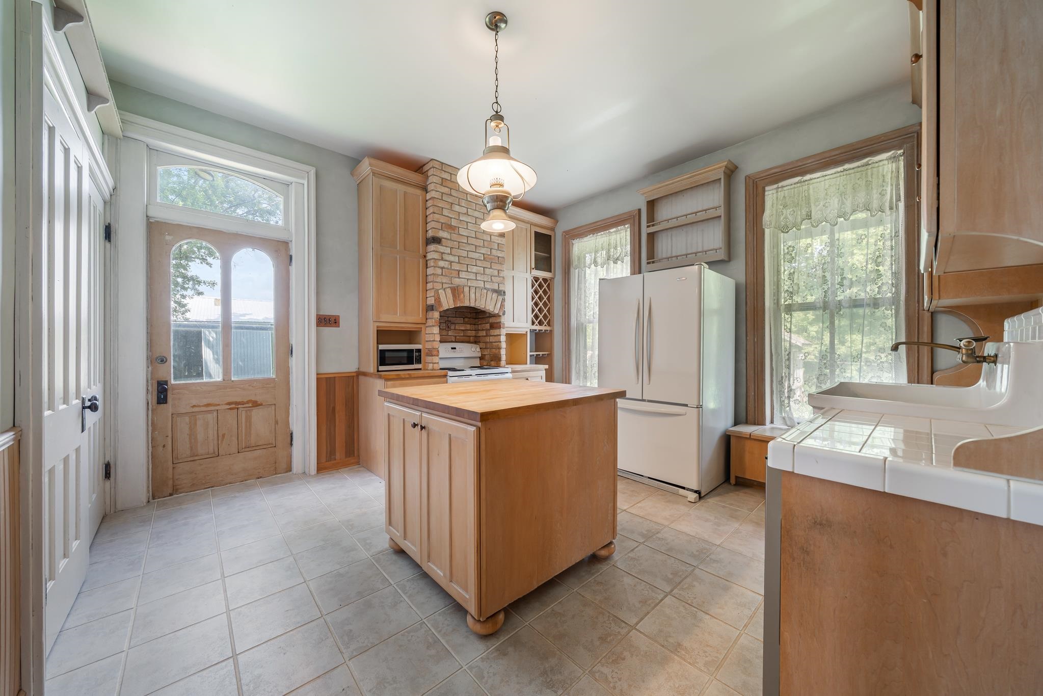 4760 State Rd 91