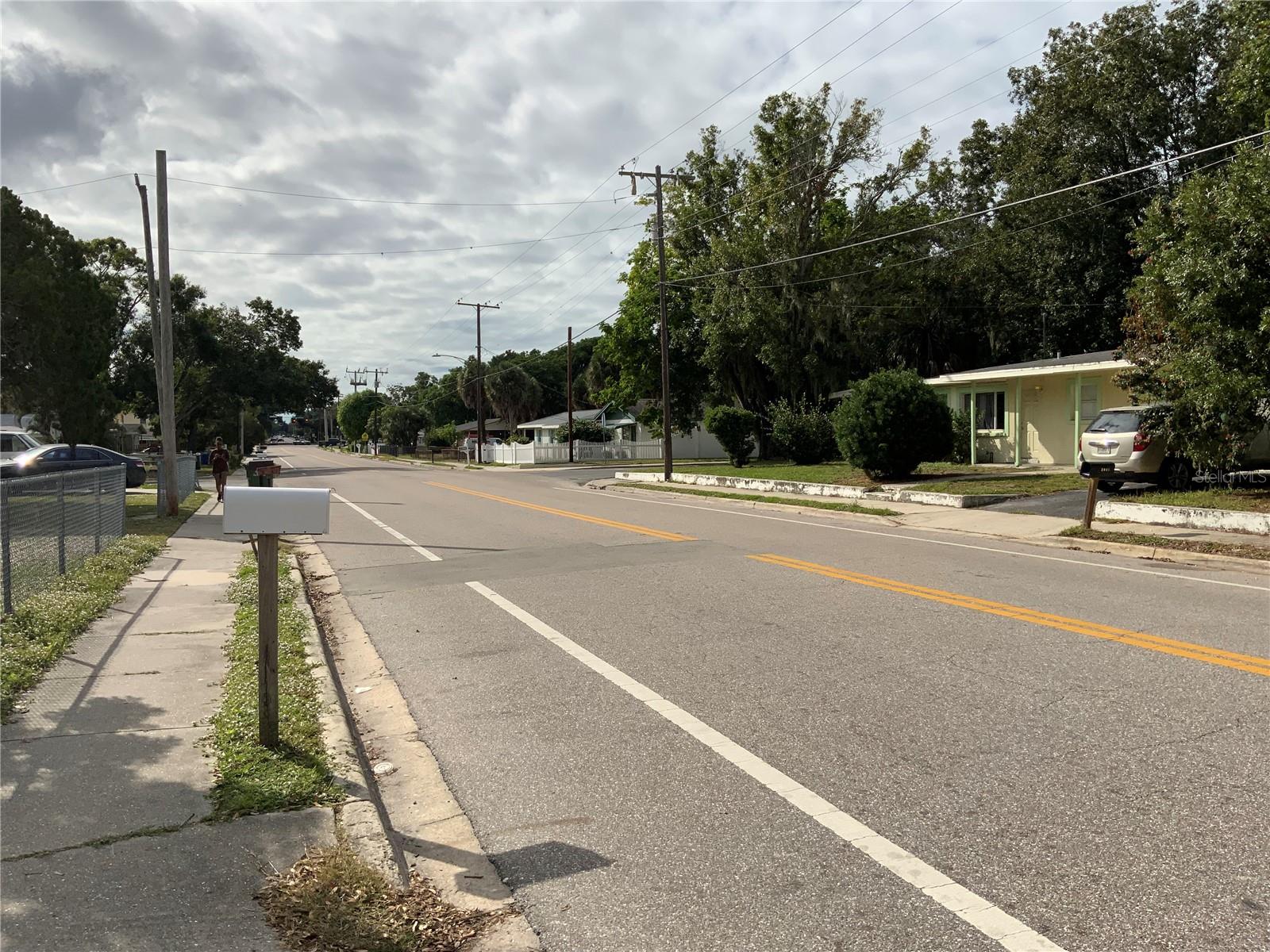 2926 N Orange Avenue