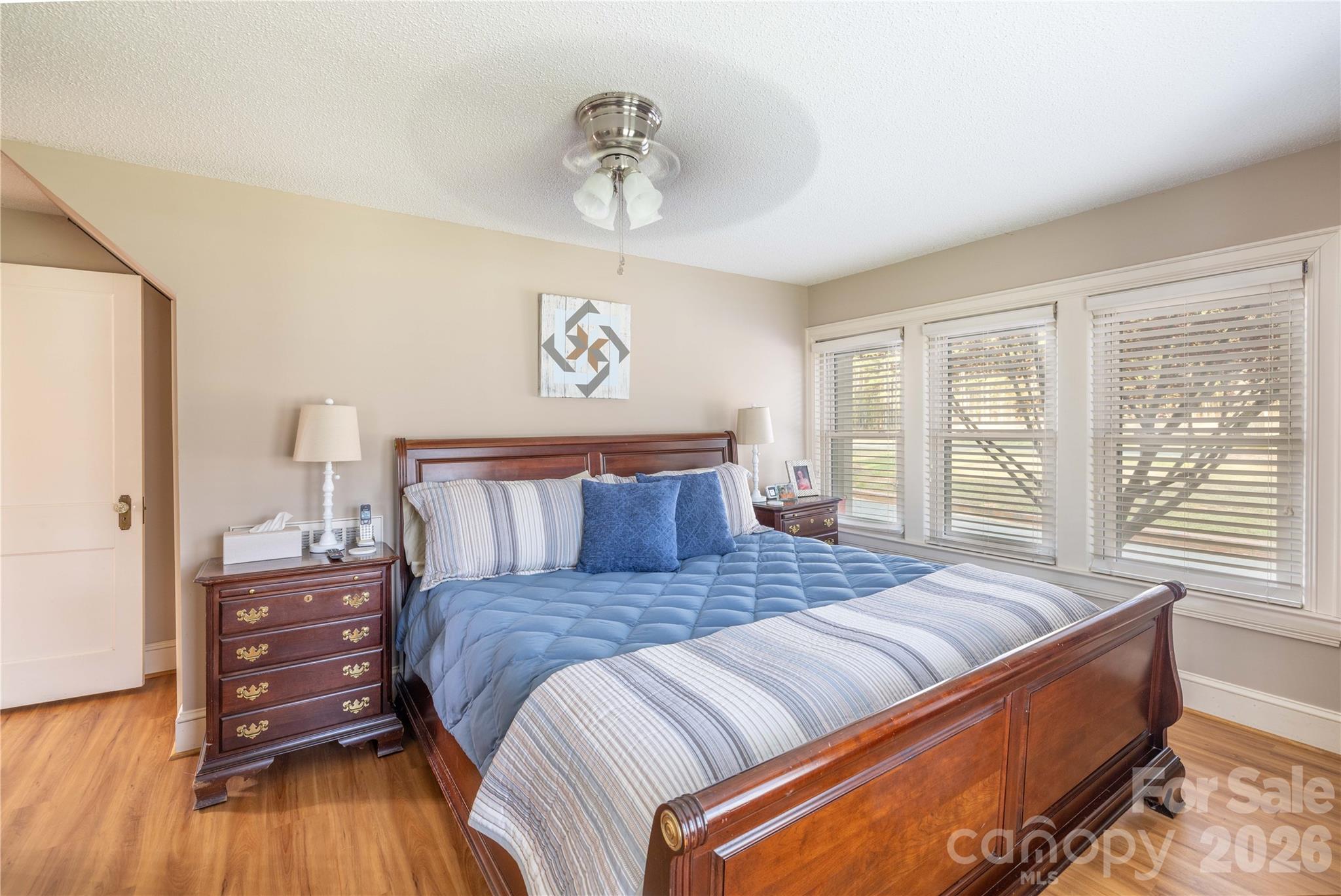 692 Capelsie Road
