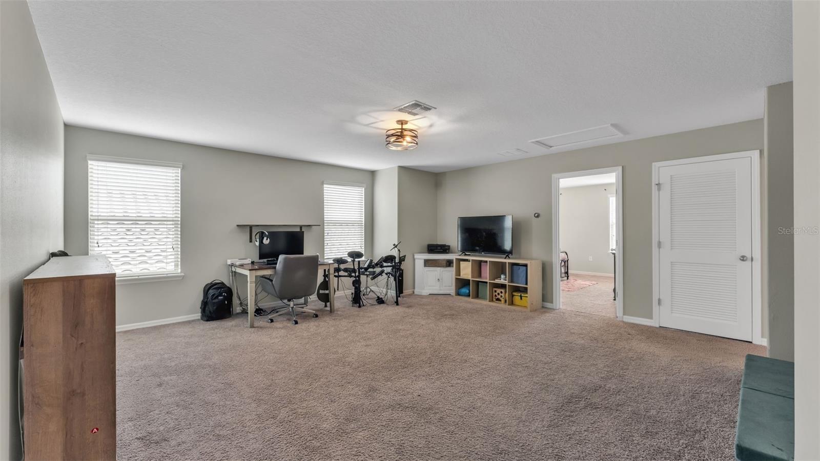 2250 Bella Luna Circle