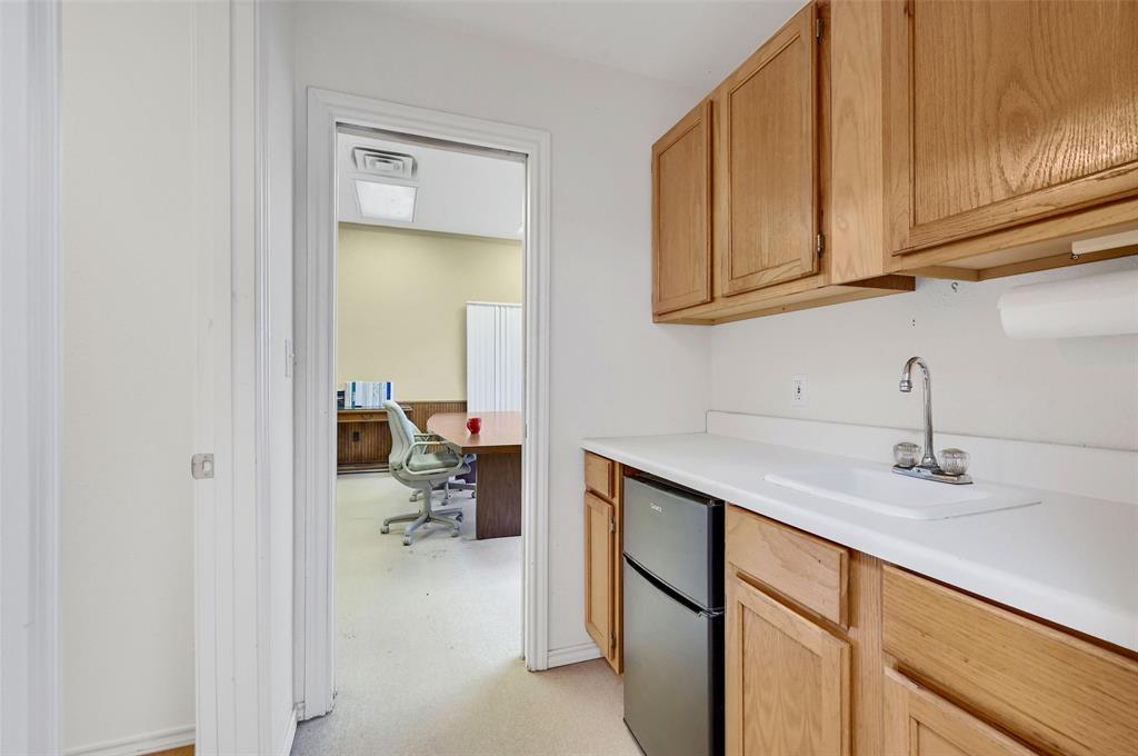 18987 W Us Highway 82