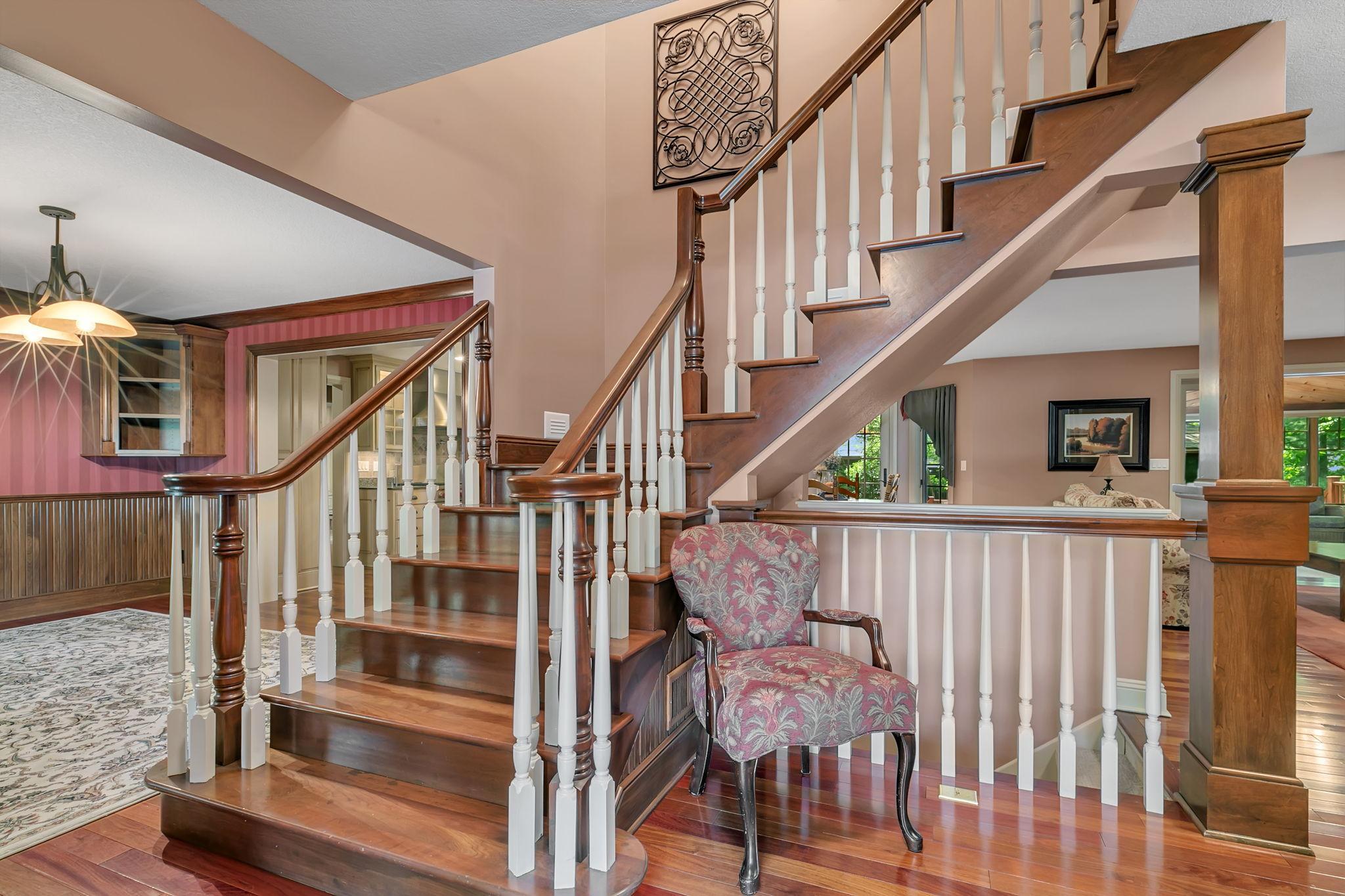 506 10th Street N