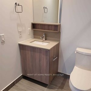 950 Portage Pkwy 501