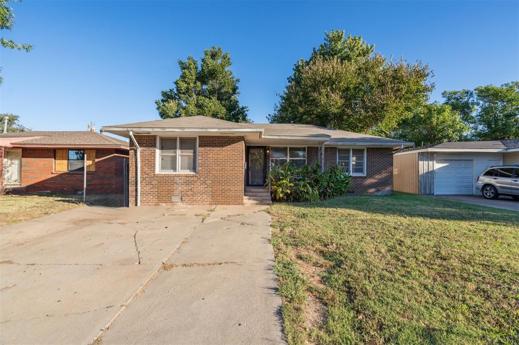 Investor Special! This 3-bed, 1-bath bungalow in Corbin Park offers 1,008 sq ft of opportunity on a 6,752 sq ft lot. Built in 1955, the home features original charm, a spacious living area, and a functional layout ready for your vision. Out back, a 168 sq ft shed provides excellent potential for a workshop, studio, or extra storage. With easy access to I-44 and just minutes from the Plaza District and Midtown, this property is ideal for a flip, rental, or first-time buyer with renovation savvy. Being sold as-is—bring your ideas and unlock the potential!