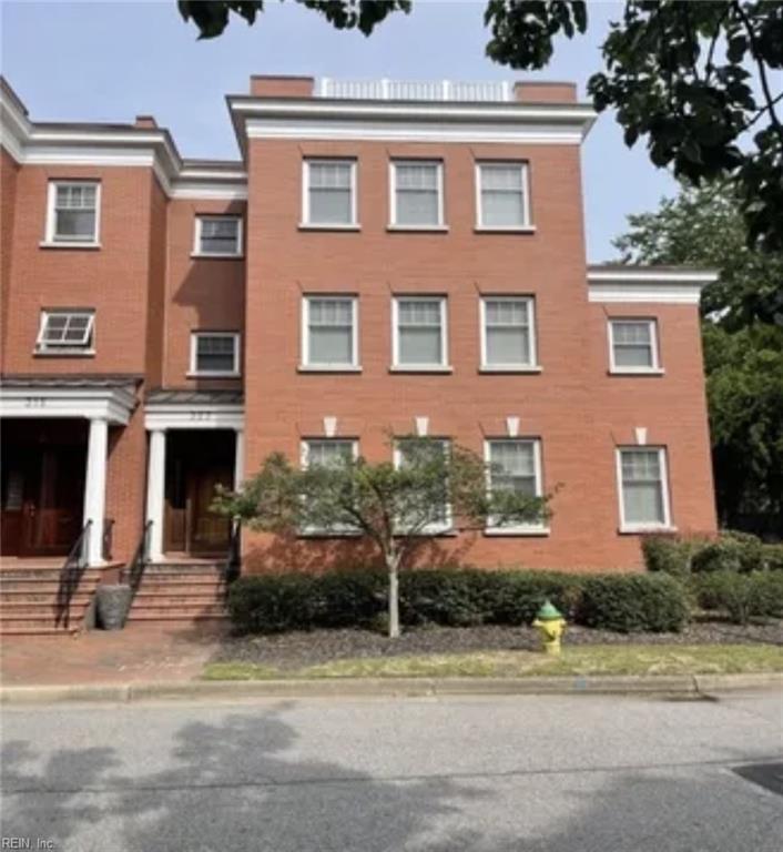 323 Yarmouth Street