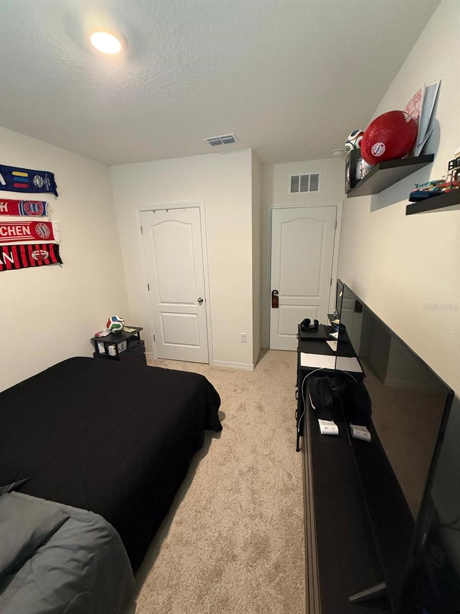 1419 Plank Place