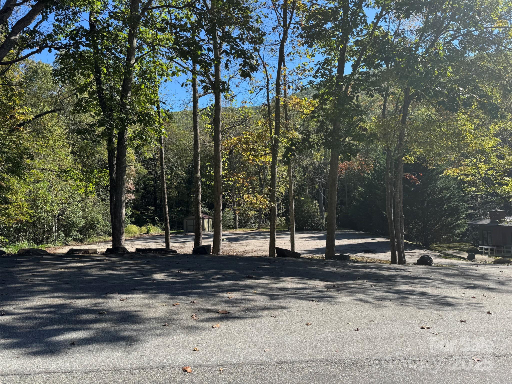 999 Red Oak Forest Road