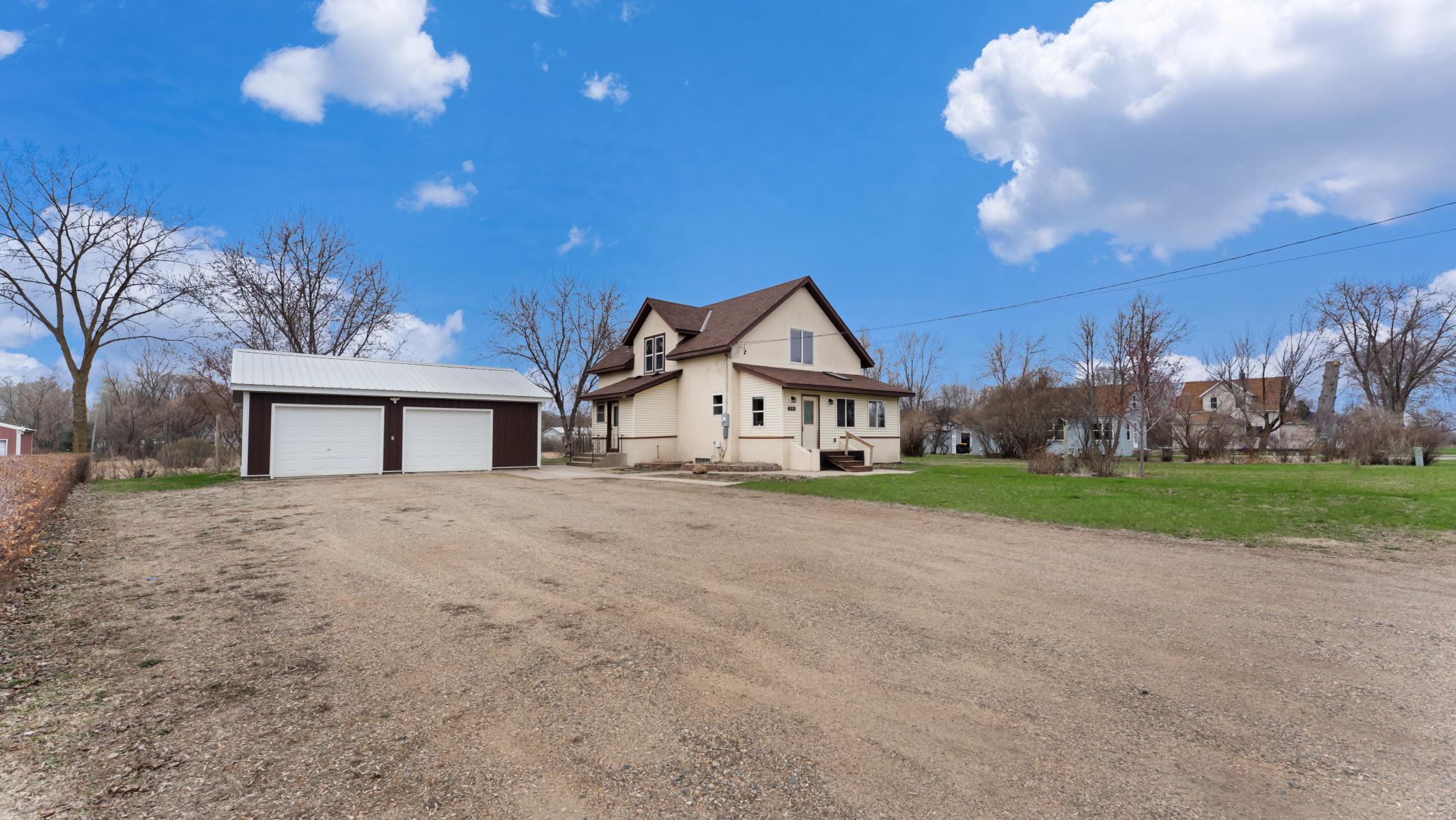 741 Riverside Road