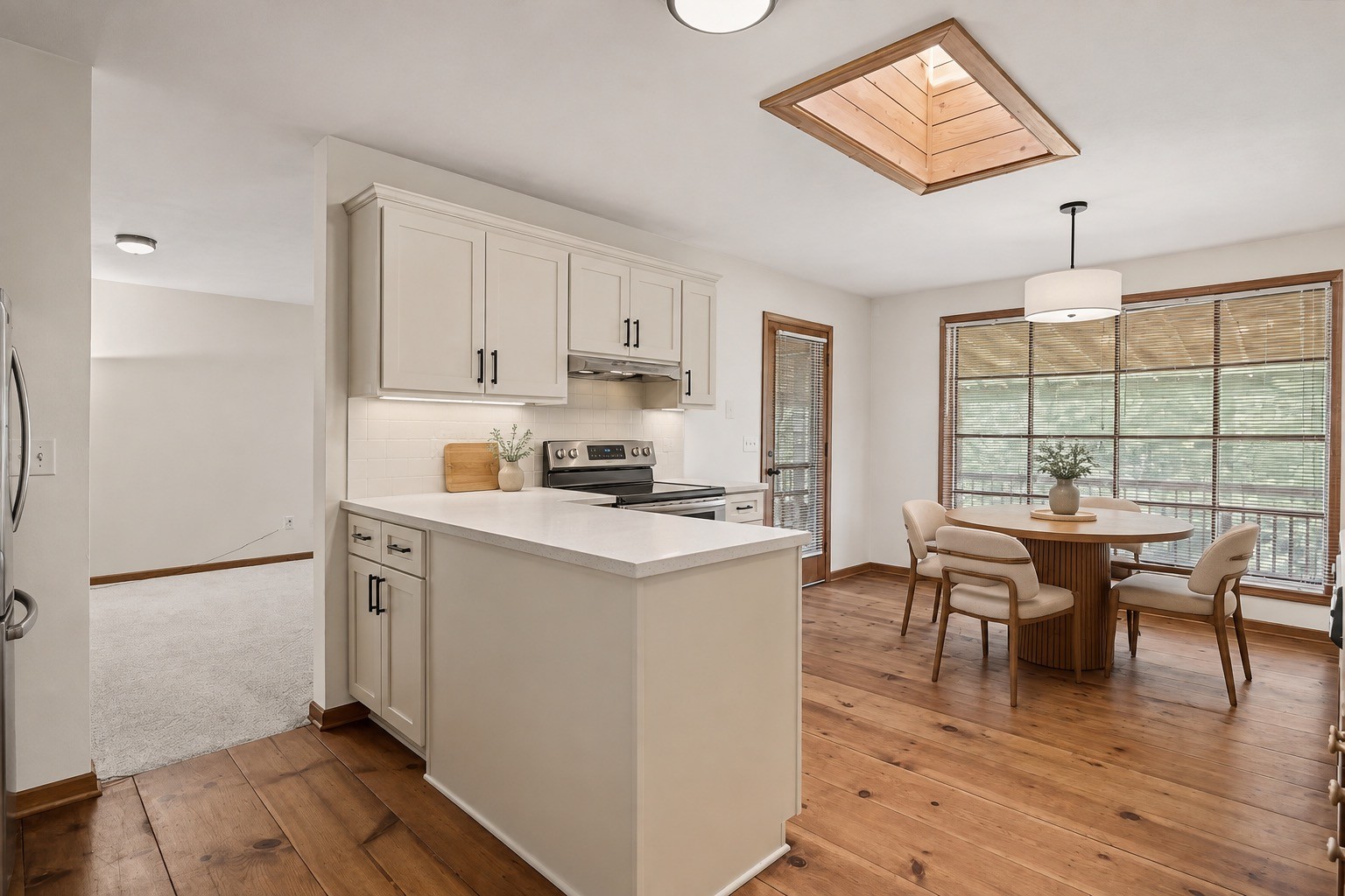 414 Valleywood Dr