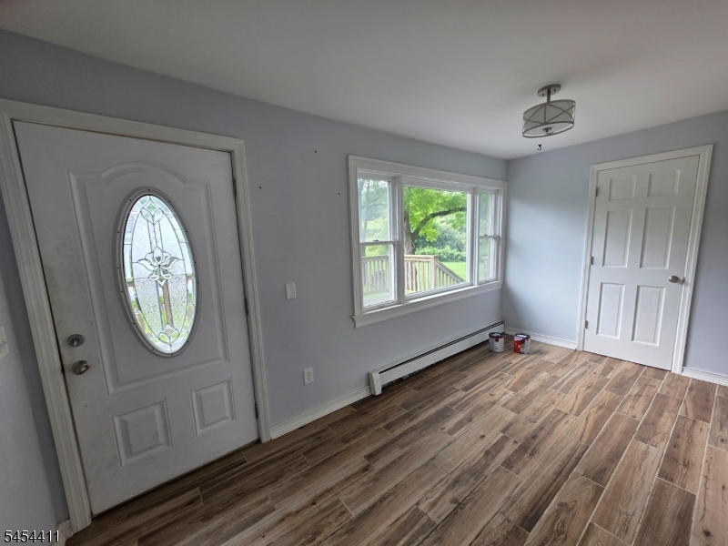 693 Townsbury Rd — photo 3 of 20