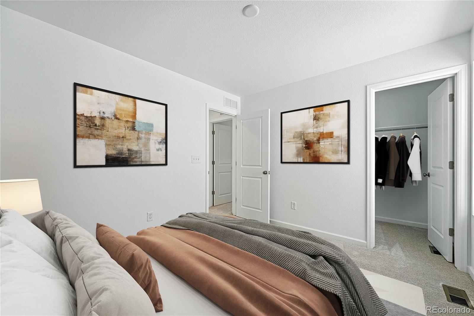 2102 Wagon Wheel Aly