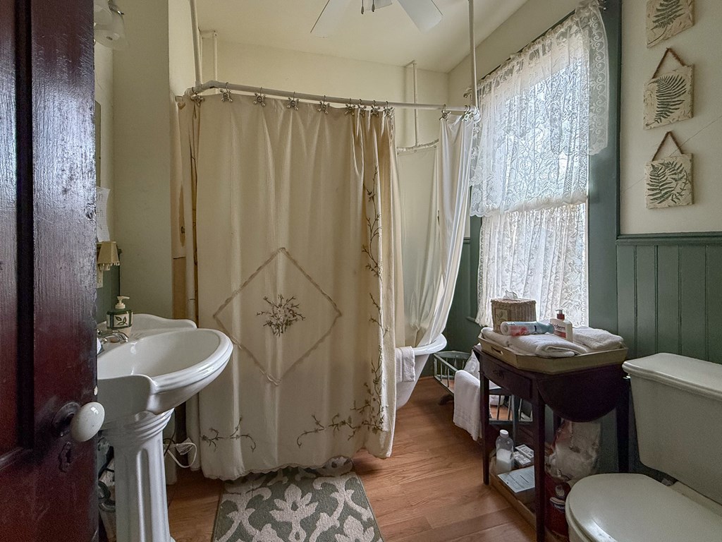 539 Monroe Ave 262