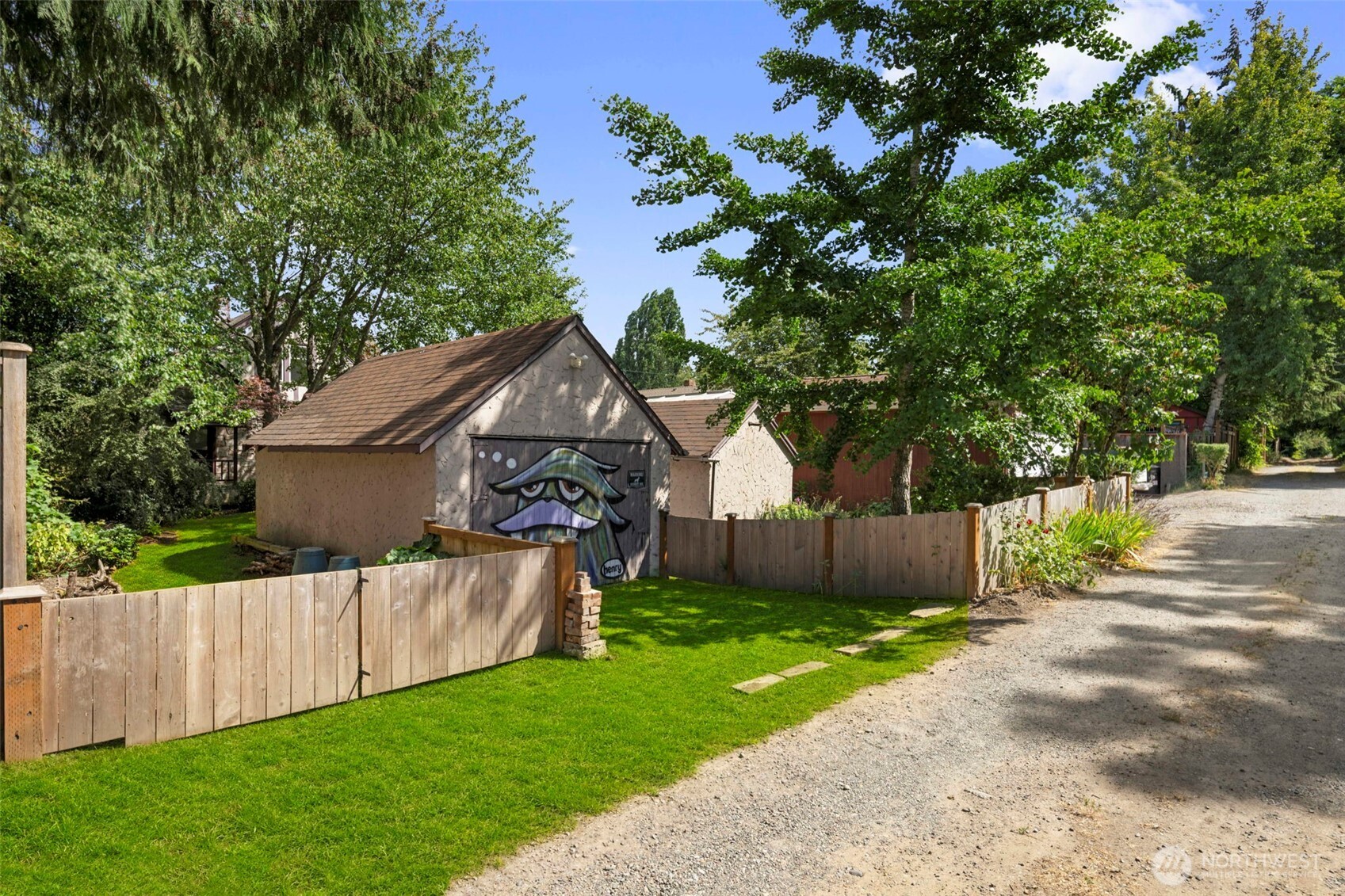 1047 NE 98th Street