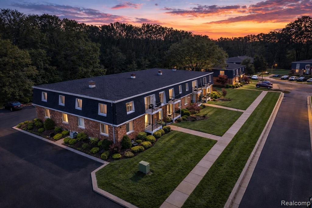 40335 Plymouth Road 104